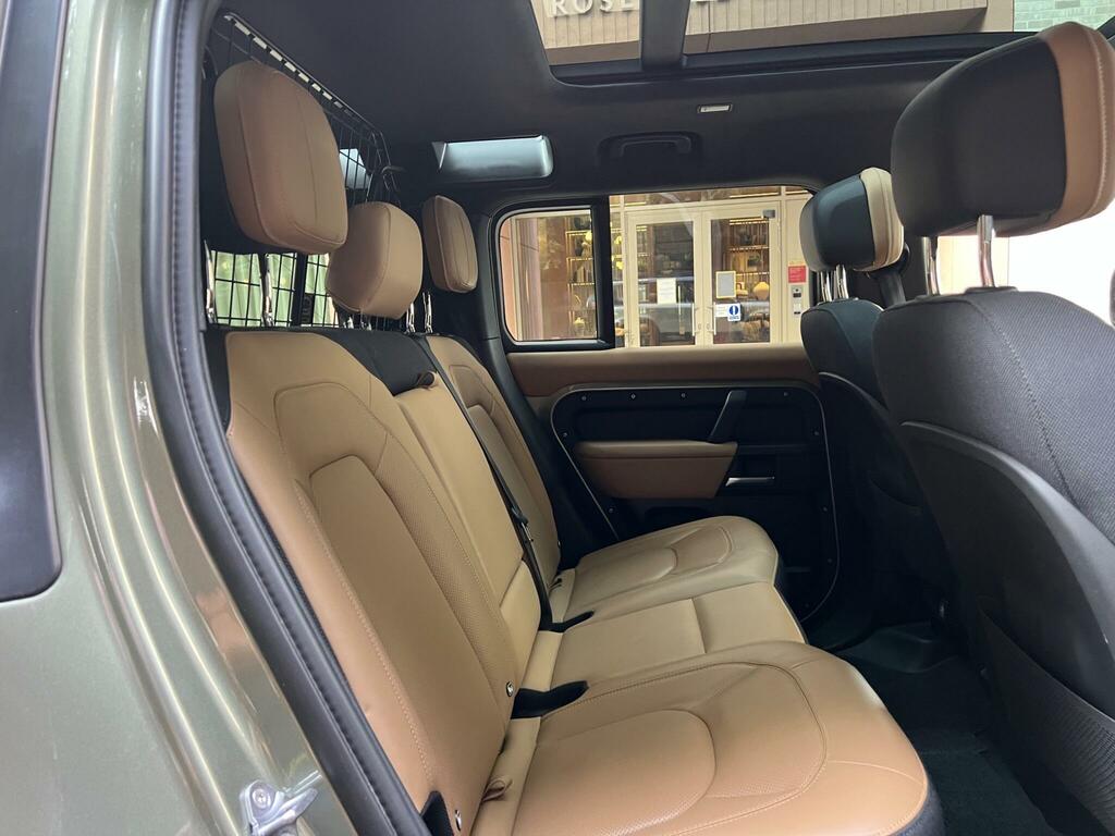 Land Rover Defender 110 D250 X-dynamic Se Black #10