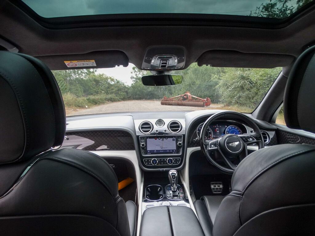 Bentley Bentayga 4.0 V8 Estate Blue #19