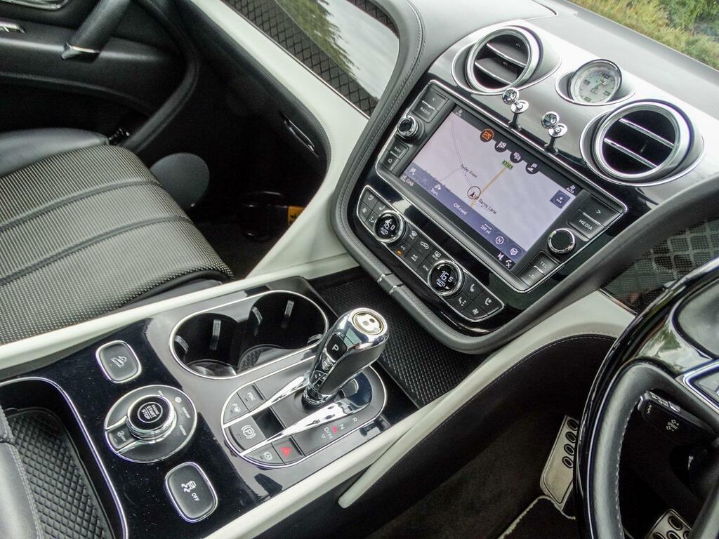 Bentley Bentayga Petrol  #6