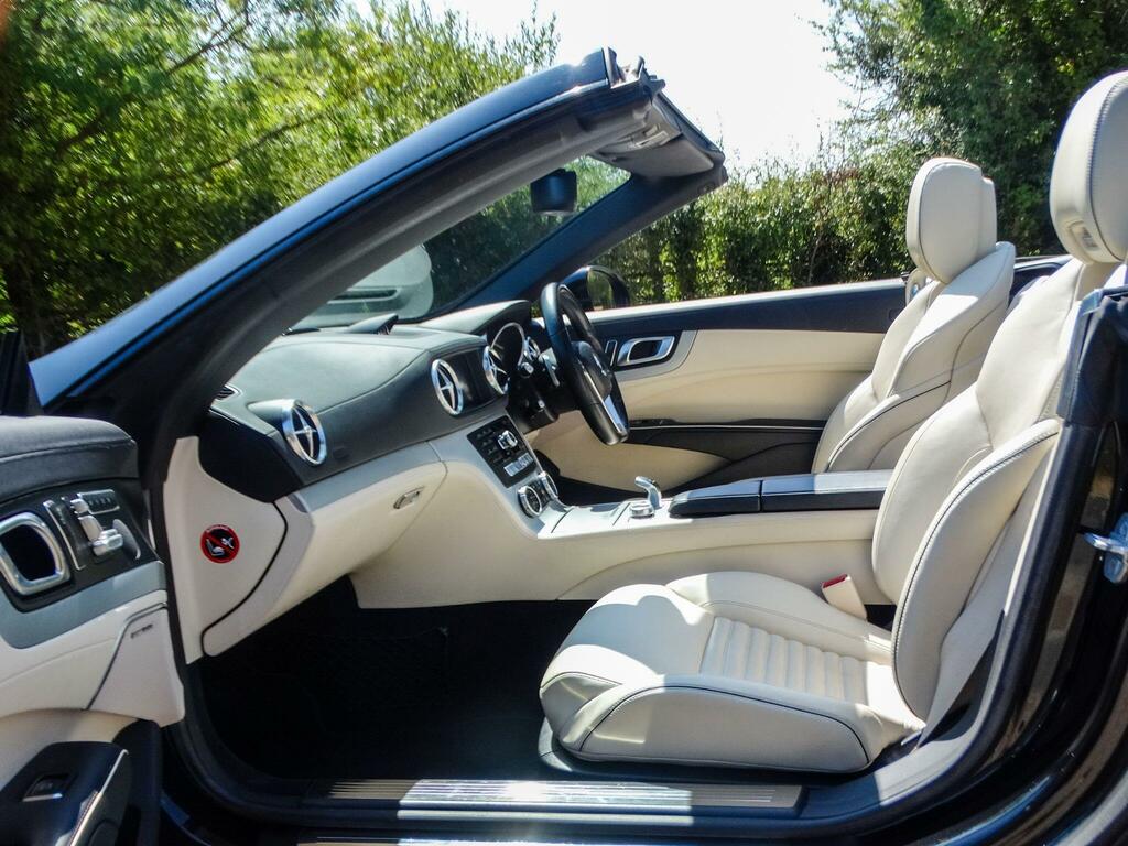 Mercedes-Benz SL Class Petrol #3