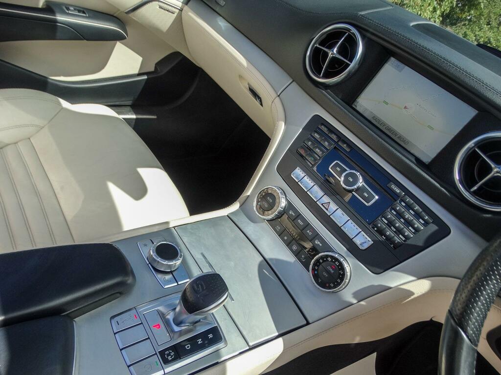 Mercedes-Benz SL Class Petrol #6