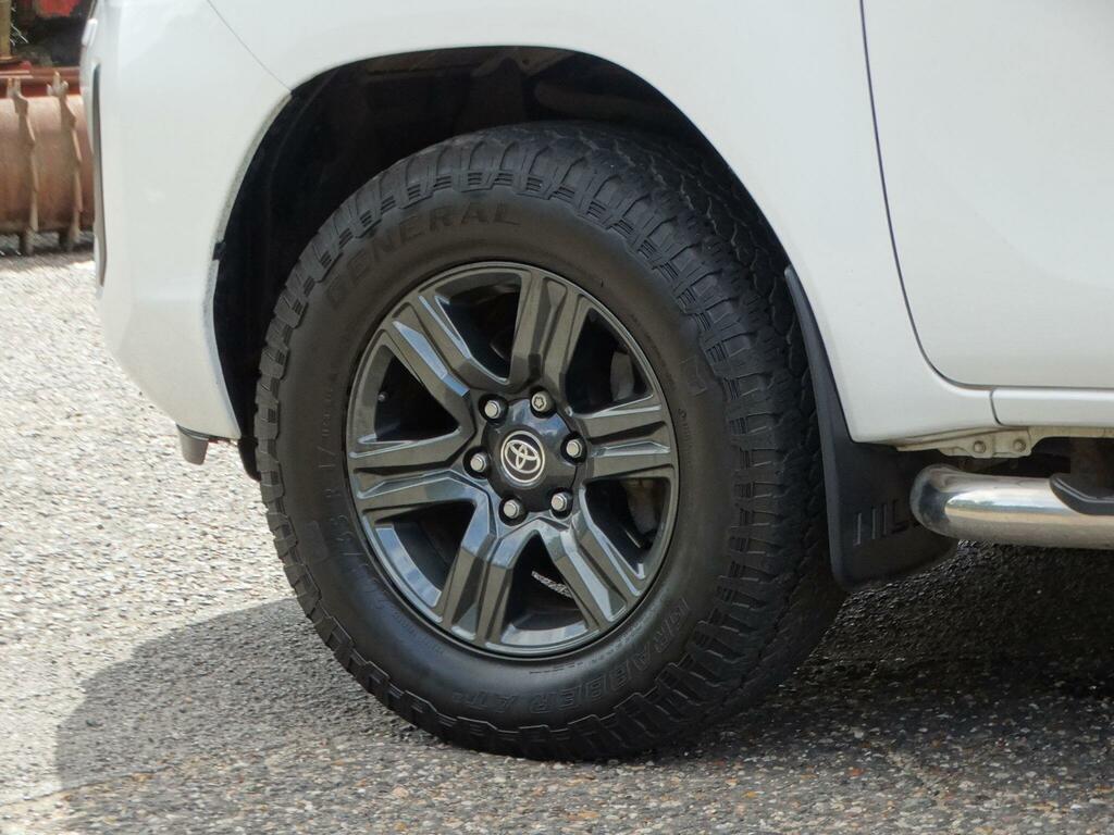 Toyota HILUX Diesel #5