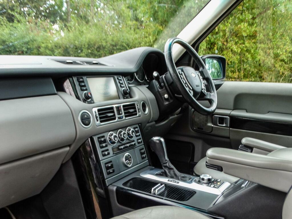 Land Rover Range Rover 3.6 Tdv8 Vogue Se 272 Bhp Silver #17