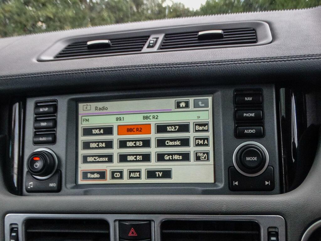 Land Rover Range Rover 3.6 Tdv8 Vogue Se 272 Bhp Silver #26