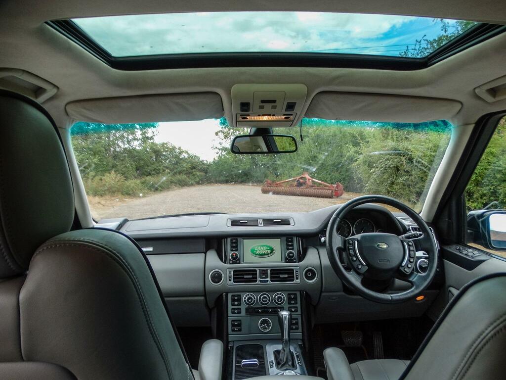 Land Rover Range Rover 3.6 Tdv8 Vogue Se 272 Bhp Silver #12