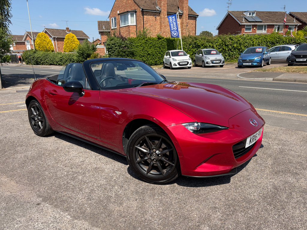 Mazda MX-5 1.5 Skyactiv-g Sport Nav Convertible Ma Red