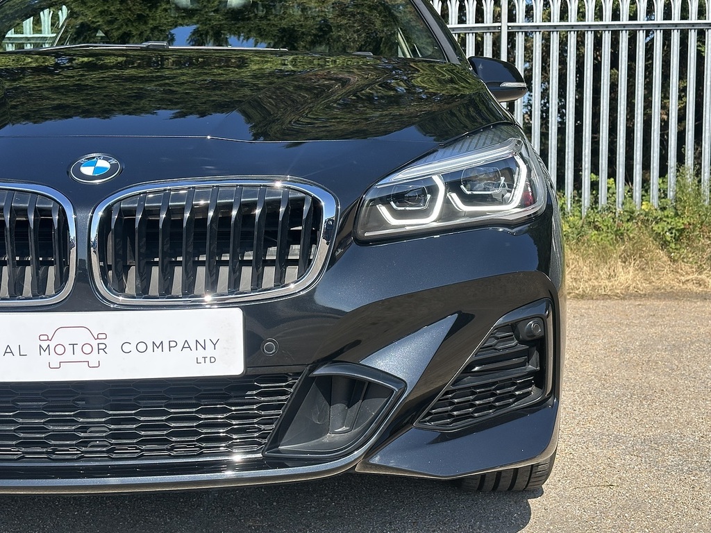 BMW 2 Series Active Tourer 225Xe M Sport Blue #5