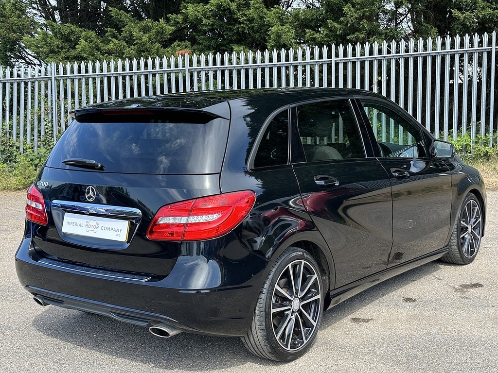 Mercedes-Benz B Class B200 Blueefficiency Sport BG13OHJ Black #6