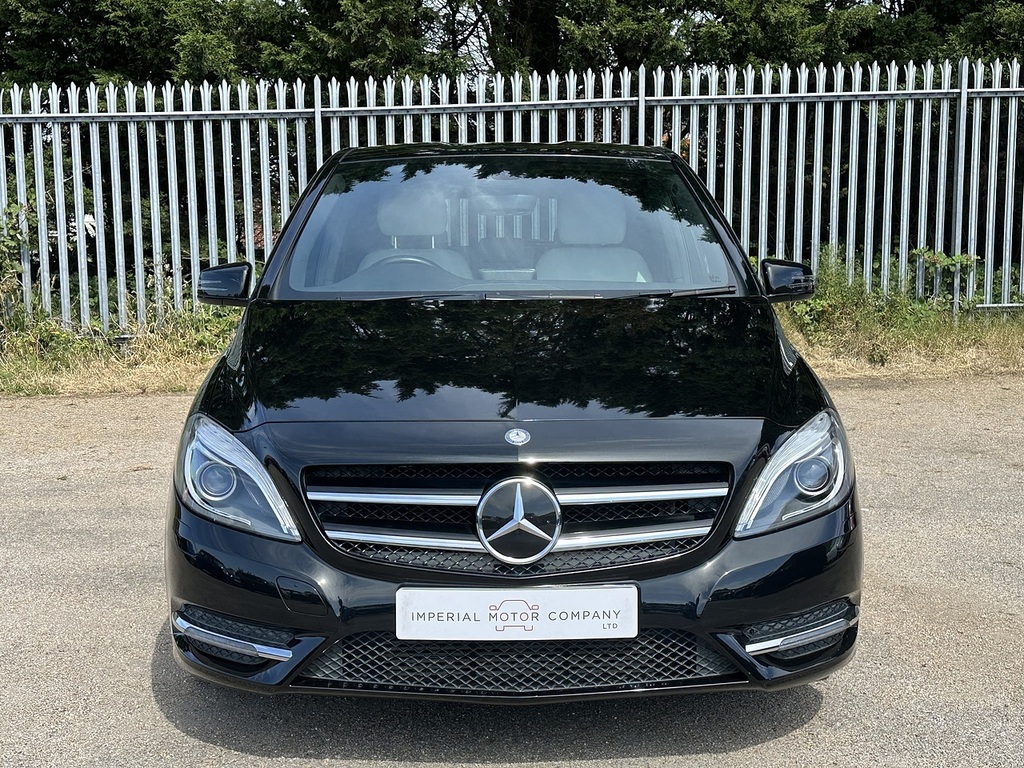 Mercedes-Benz B Class B200 Blueefficiency Sport BG13OHJ Black #2