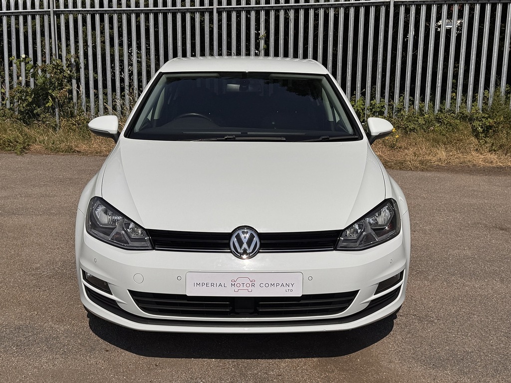 Volkswagen Golf Tsi Bluemotion Tech Match White #2