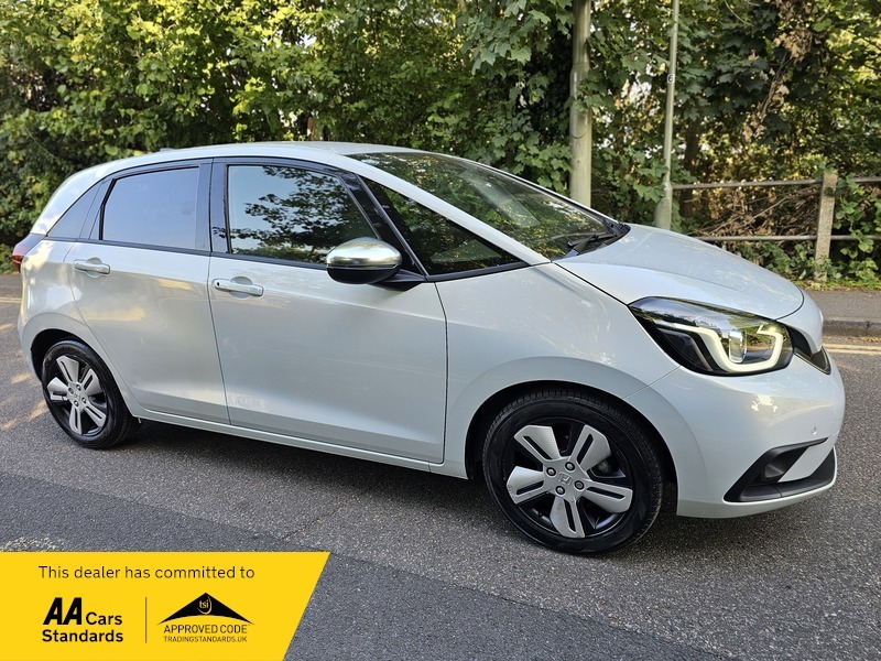 Honda Jazz 1.5 H I-mmd Ex LN70VLV White #4