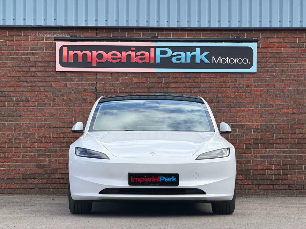 Tesla Model 3 Auto Rwd 4dr White #4