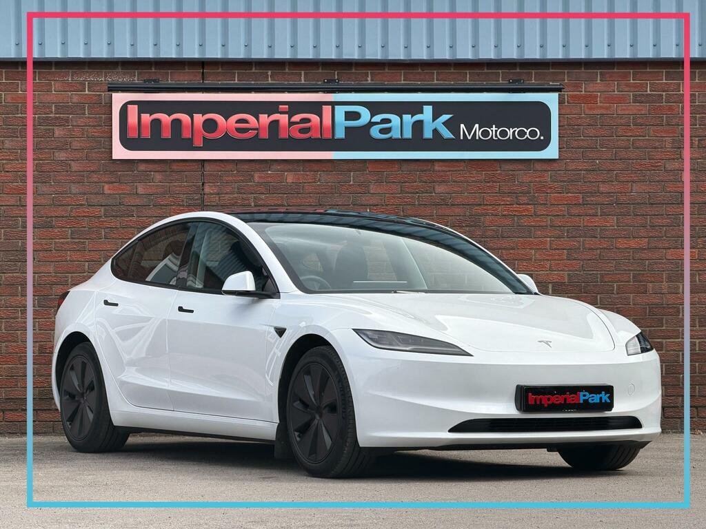 Tesla Model 3 Auto Rwd 4dr White