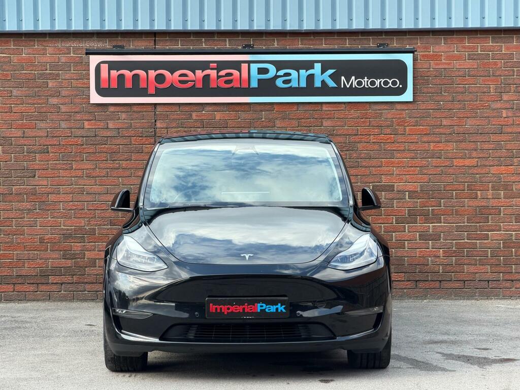 Tesla Model Y Long Range Black #4