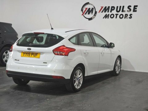 Ford Focus 1.0 Focus Zetec YY15PUF White #6