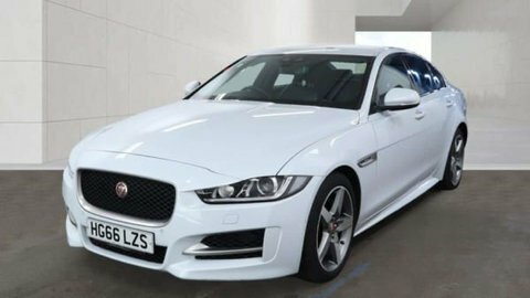 Jaguar XE 2.0 Xe R-sport White #3