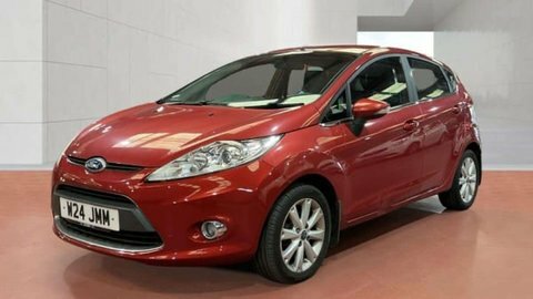 Ford Fiesta 1.2 Fiesta Zetec Red #3