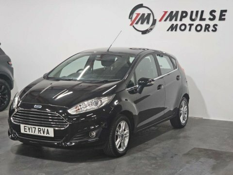 Ford Fiesta 1.0 Fiesta Zetec Black #4