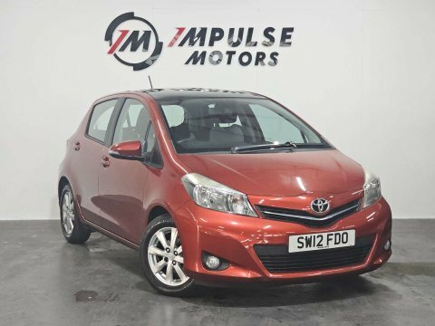 Toyota Yaris 1.3 Yaris T Red