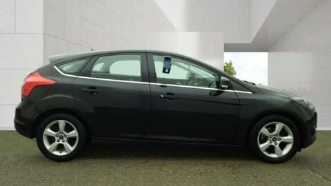Ford Focus 1.6 Focus Zetec Black #3