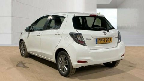 Toyota Yaris 1.3 Yaris Icon FP14BFA White #3