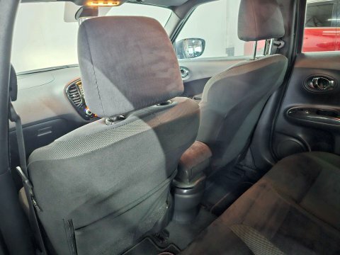 Nissan Juke Hatchback Grey #17