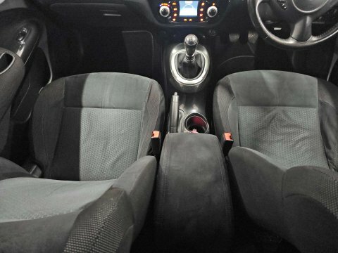 Nissan Juke Hatchback Grey #24