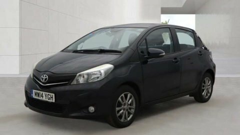 Toyota Yaris 1.3 Yaris Icon Black #3