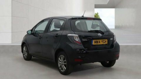 Toyota Yaris 1.3 Yaris Icon Black #2