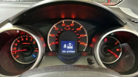 Honda Jazz 1.2 I-vtec S Vsa Red #7