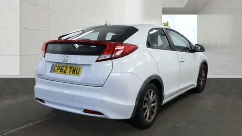 Honda Civic 1.8 Civic I-vtec White #4