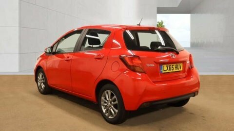 Toyota Yaris 1.0 Yaris Icon LX65HUV Red #3