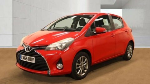 Toyota Yaris 1.0 Yaris Icon LX65HUV Red #2