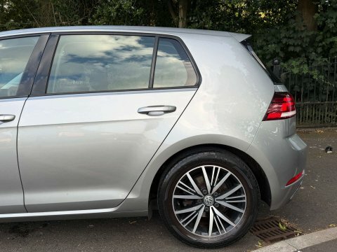 Volkswagen Golf 1.5 Tsi Evo VO18WFZ Silver #6