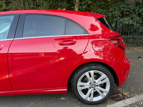 Mercedes-Benz A Class 2.1 A200d Sport KS16MYJ Red #6
