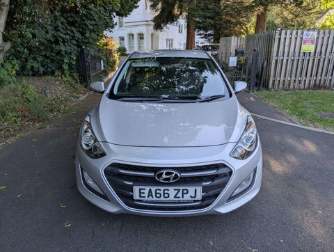 Hyundai I30 1.6 Se Hatchback Silver #2