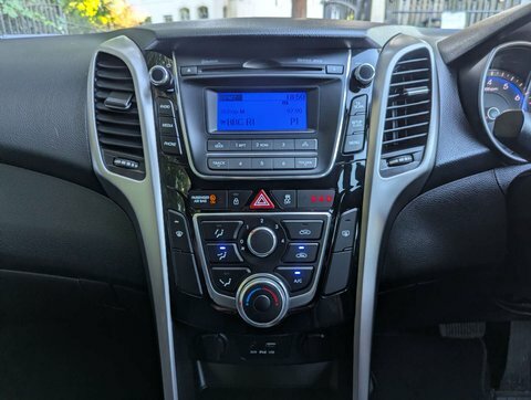 Hyundai I30 1.6 Crdi Blue Drive Se Euro 6 Ss Silver #26