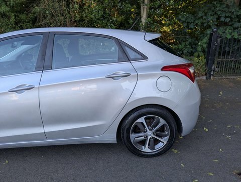 Hyundai I30 1.6 Crdi Blue Drive Se Euro 6 Ss Silver #17