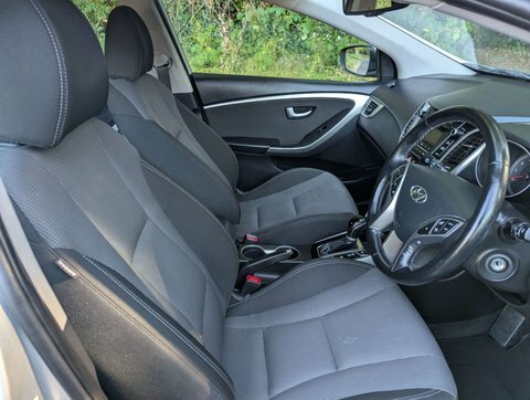 Hyundai I30 1.6 Crdi Blue Drive Se Euro 6 Ss Silver #36