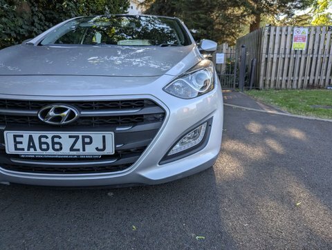 Hyundai I30 1.6 Se Hatchback Silver #6