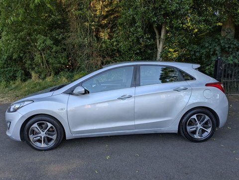 Hyundai I30 1.6 Crdi Blue Drive Se Euro 6 Ss Silver #15