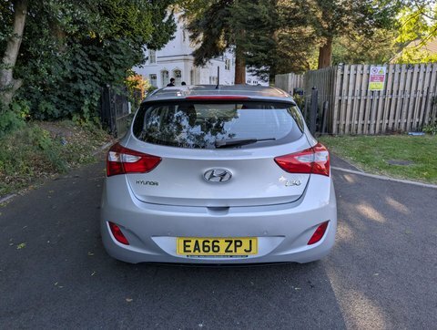 Hyundai I30 1.6 Crdi Blue Drive Se Euro 6 Ss Silver #22