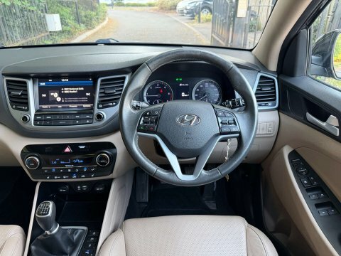 Hyundai Tucson 2.0 Crdi Premium Suv 4Wd Euro 6 1 Grey #33