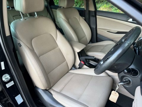 Hyundai Tucson 2.0 Crdi Premium Suv 4Wd Euro 6 1 Grey #22