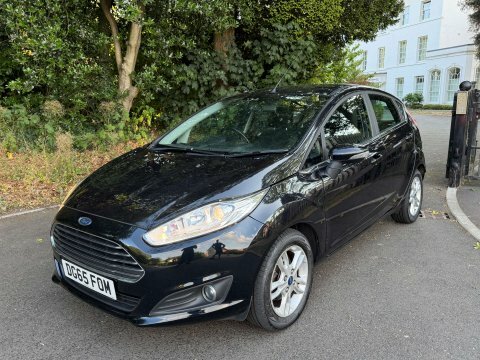 Ford Fiesta 1.0T Ecoboost Zetec Black
