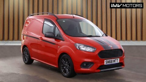 Ford Transit Courier 1.5 Tdci Sport Red