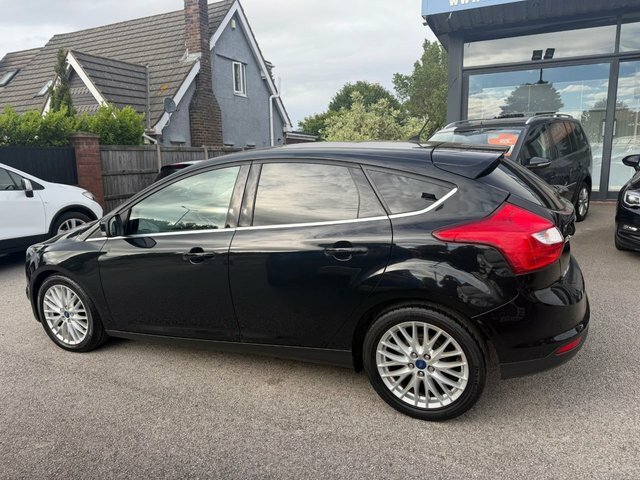 Ford Focus 1.6 Tdci Zetec Hatchback Euro 5 Black #3