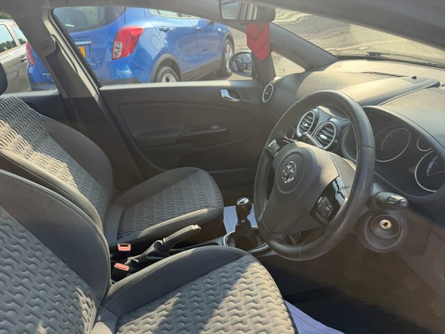 Vauxhall Corsa 1.4 16V Se Hatchback Wide Ratio Silver #6
