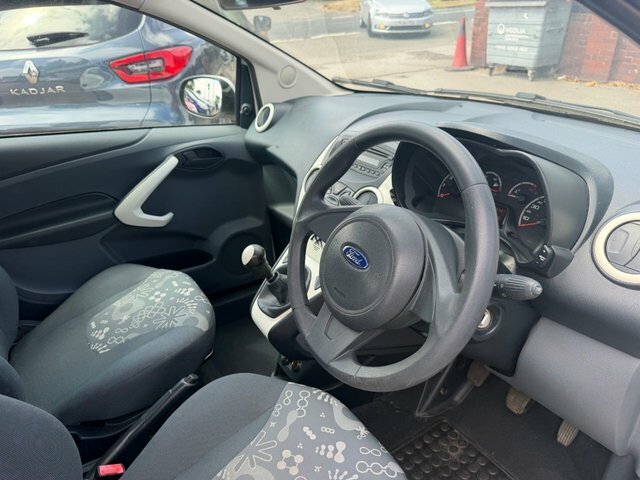 Ford KA 1.2 Edge Hatchback Euro 6 S S White #3