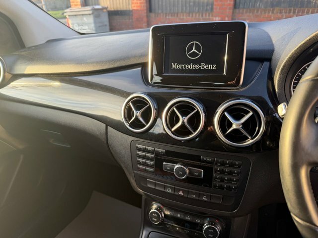 Mercedes-Benz B Class Sport Black #8